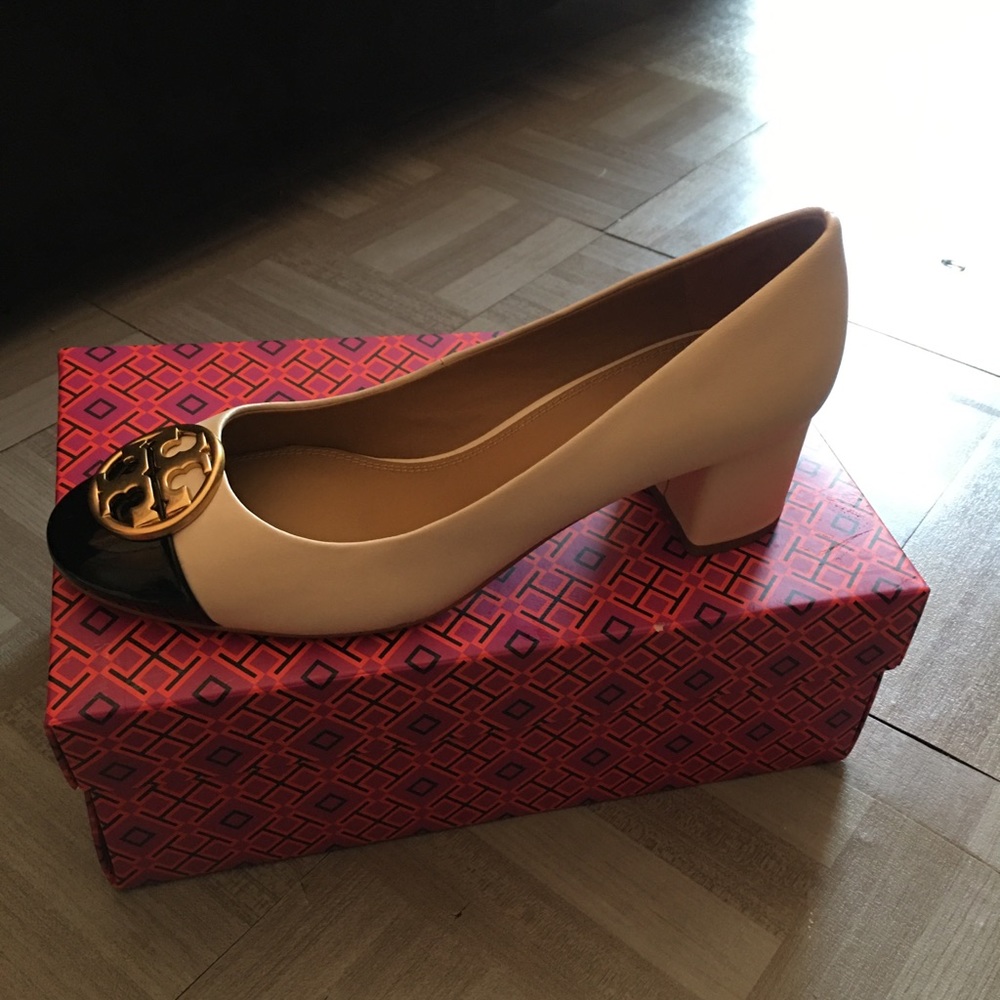 Tory Burch Chelsea Heel